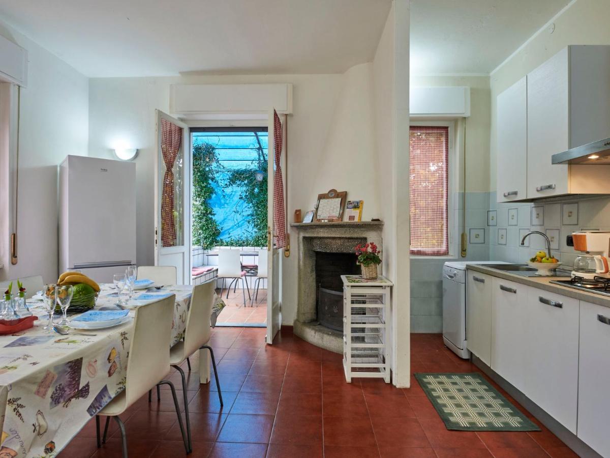 Locazione Turistica Villa Giulia Dervio Esterno foto